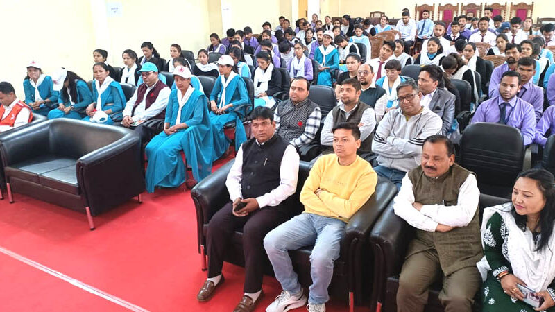 गवर्नमेंट पीजी कॉलेज गोपेश्वर में मनाया गया अंतरराष्ट्रीय रेडक्रॉस दिवस