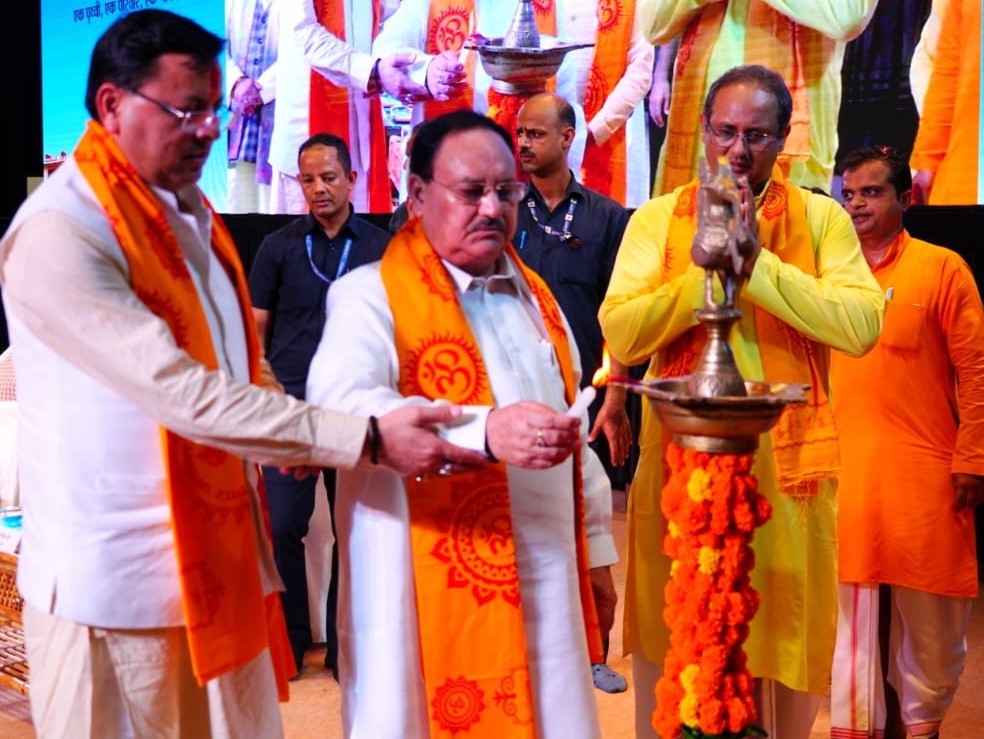 मुख्यमंत्री धामी और भाजपा के अध्यक्ष  नड्डा ने ‘वसुधैव कुटुंबकम’ कार्यक्रम में प्रतिभाग किया