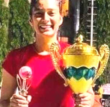 यमकेश्वर की बेटी मनीषा ने किया उत्तराखंड का नाम रोशन,भारतीय महिला हॉकी टीम में हुआ चयन