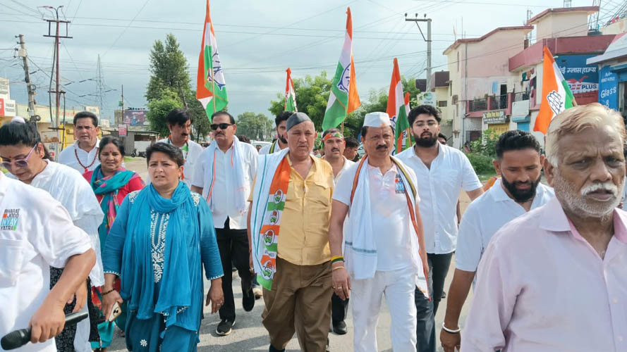 कांग्रेस की श्री केदारनाथ धाम प्रतिष्ठा बचाओ पद यात्रा शुरू