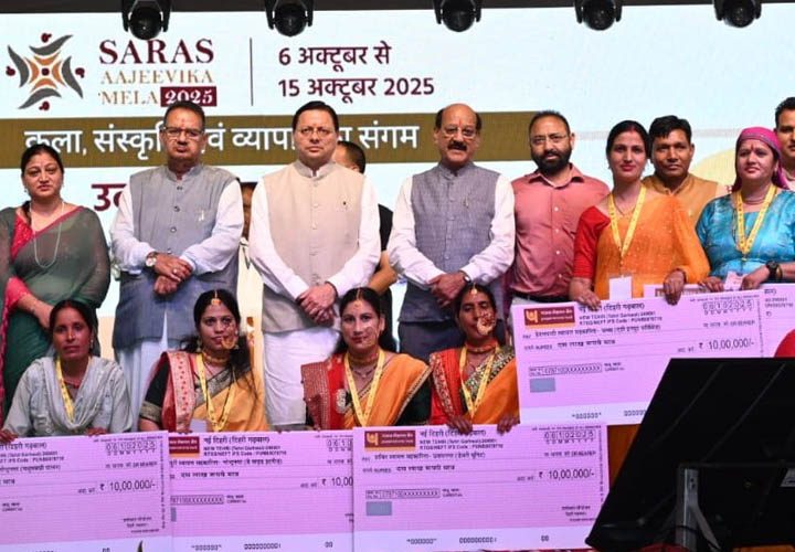 मुनिकीरेती में सरस आजीविका मेले के साथ राइजिंग टिहरी का शुभारंभ