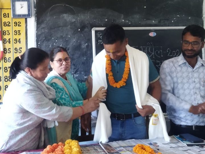 राजकीय प्राथमिक विद्यालय चमेली का पूर्व छात्र बना सेना में लेफ्टिनेंट, स्कूल में हुआ स्वागत