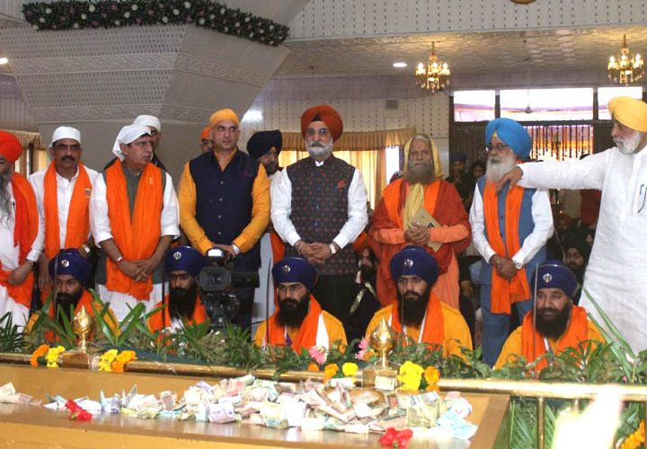 श्री हेमकुंट साहिब जी यात्रा का ऋषिकेश से शुभारंभ