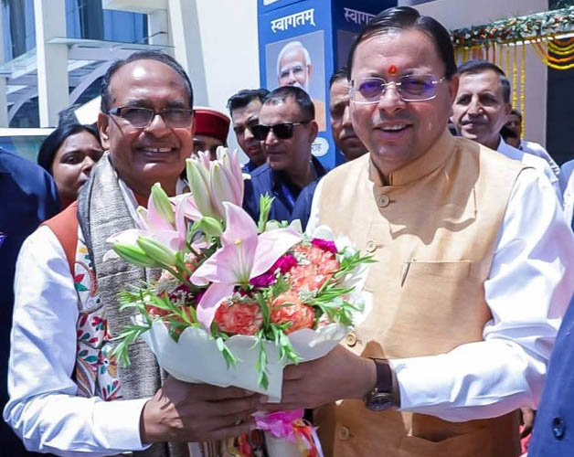 कृषि मंत्री  शिवराज सिंह  चौहान की  पुस्तक अपनापन के विमोचन कार्यक्रम में सीएम धामी ने किया प्रतिभाग