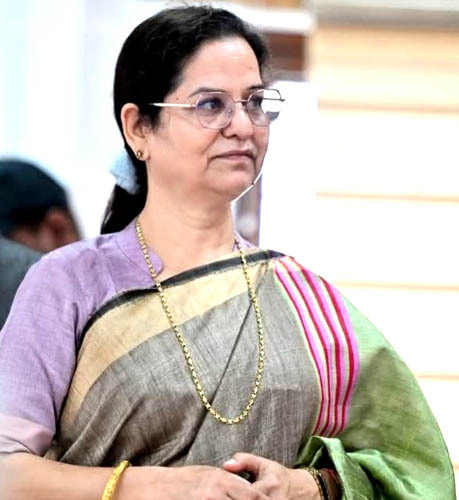 यमकेश्वरः सक्रियता से मजबूत हुई मीरा रतूड़ी की टिकट की दावेदारी