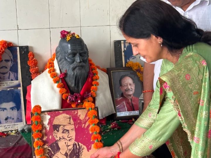 अन्याय के खिलाफ आवाज हैं श्री देव सुमनः अनिता ममगाईं