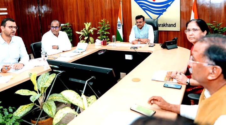 मुख्य सचिव आनंद बर्द्धन ने की उच्च शिक्षा विभाग की समीक्षा