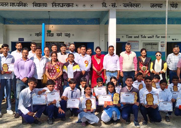 ब्लॉक स्तरीय सामान्य ज्ञान प्रतियोगिता में जीआईसी मोहनचट्टी प्रथम